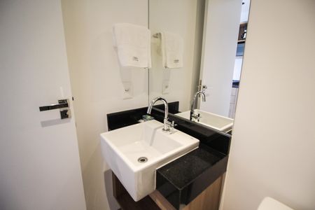 Apartamento à venda com 33m², 1 quarto e sem vagaBanheiro