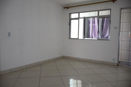 Sala de casa para alugar com 1 quarto, 60m² em Parque Independencia, São Paulo