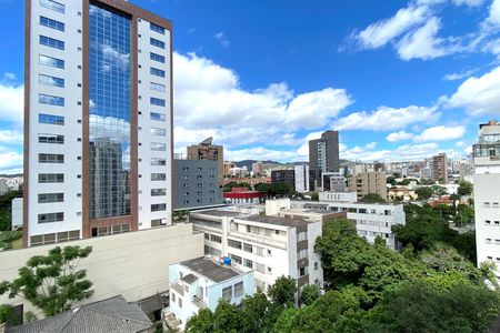 Vista do Quarto  de apartamento para alugar com 1 quarto, 50m² em Funcionários, Belo Horizonte
