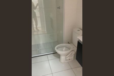 Banheiro de apartamento à venda com 2 quartos, 38m² em Jardim Helena, São Paulo