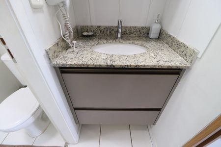 Banheiro  de apartamento para alugar com 1 quarto, 22m² em Iguatemi, Ribeirão Preto