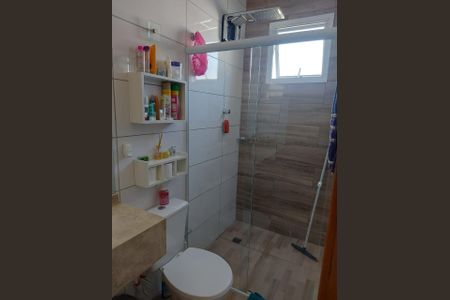 Casa de condomínio à venda com 125m², 3 quartos e 2 vagas Casa de condomínio à venda com 125m², 3 quartos e 2 vagasBanheiro