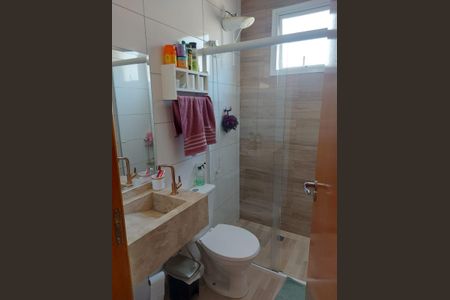 Casa de condomínio à venda com 125m², 3 quartos e 2 vagas Casa de condomínio à venda com 125m², 3 quartos e 2 vagasQuarto