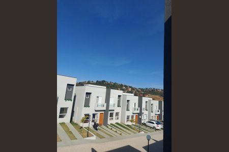 Casa de condomínio à venda com 125m², 3 quartos e 2 vagas Casa de condomínio à venda com 125m², 3 quartos e 2 vagasFachada