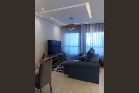 Casa de condomínio à venda com 125m², 3 quartos e 2 vagas Casa de condomínio à venda com 125m², 3 quartos e 2 vagasSala