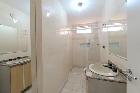 Apartamento para alugar com 48m², 1 quarto e sem vaga Apartamento para alugar com 48m², 1 quarto e sem vagaBanheiro