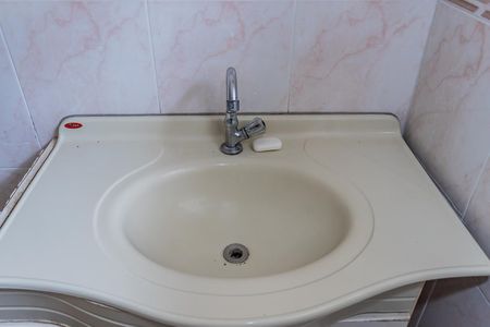 Casa para alugar com 150m², 3 quartos e 2 vagasBanheiro suite