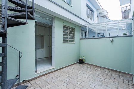 Casa para alugar com 150m², 3 quartos e 2 vagasQuintal