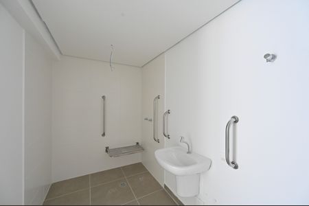 Banheiro Social de kitnet/studio à venda com 1 quarto, 38m² em Vila Clementino, São Paulo