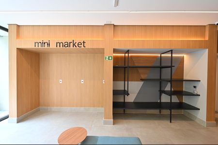 Studio à venda com 38m², 1 quarto e sem vagaMercado