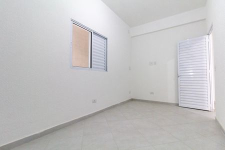 Quarto 1 de casa para alugar com 2 quartos, 60m² em Jardim Maringa, São Paulo