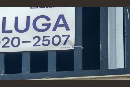 Casa para alugar com 60m², 2 quartos e sem vagaFachada - plaquinha