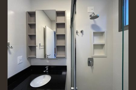 Apartamento para alugar com 76m², 2 quartos e 1 vagaBanheiro suíte 1