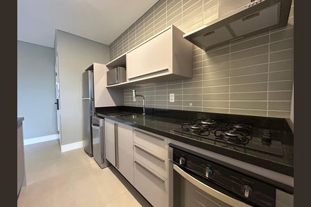 Apartamento para alugar com 76m², 2 quartos e 1 vagaCozinha 