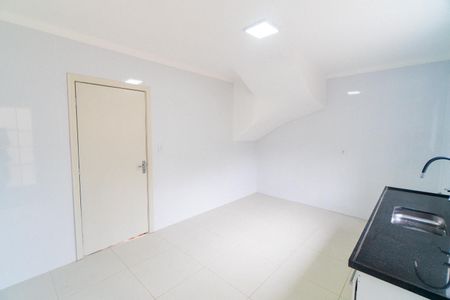 Casa para alugar com 229m², 3 quartos e 3 vagas Casa para alugar com 229m², 3 quartos e 3 vagasCozinha