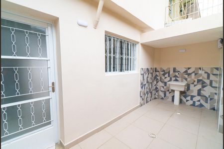 Casa para alugar com 229m², 3 quartos e 3 vagas Casa para alugar com 229m², 3 quartos e 3 vagasLavanderia