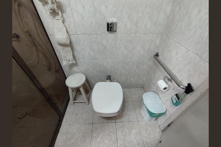 Casa para alugar com 330m², 4 quartos e 3 vagas Casa para alugar com 330m², 4 quartos e 3 vagasBanheiro - torneira