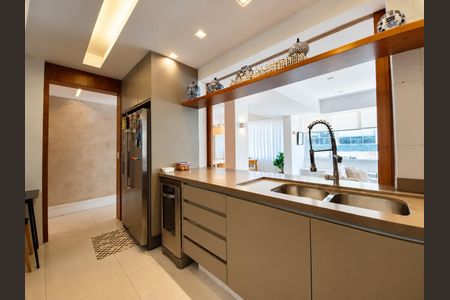 Apartamento à venda com 315m², 5 quartos e 2 vagasCozinha