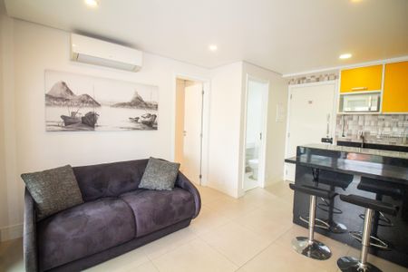 Sala de apartamento para alugar com 1 quarto, 36m² em Cidade Monções, São Paulo