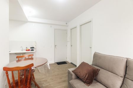 Sala  de apartamento para alugar com 2 quartos, 34m² em Vila Esperança, São Paulo