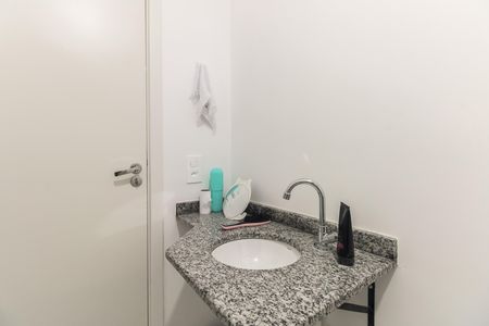 Apartamento para alugar com 34m², 2 quartos e sem vagaBanheiro 