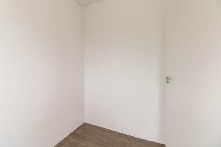 Quarto 2 de apartamento para alugar com 2 quartos, 34m² em Vila Esperança, São Paulo