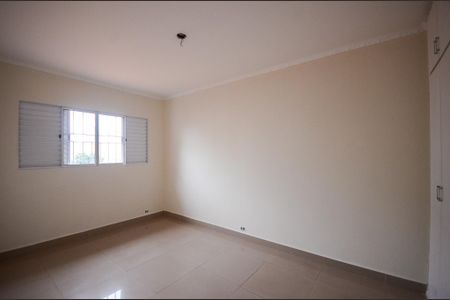 Casa para alugar com 265m², 5 quartos e 5 vagas Casa para alugar com 265m², 5 quartos e 5 vagasQuarto 1