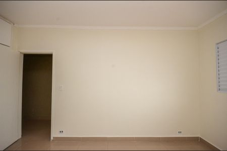 Casa para alugar com 265m², 5 quartos e 5 vagas Casa para alugar com 265m², 5 quartos e 5 vagasQuarto 1