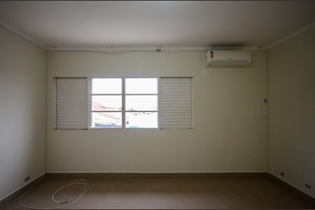 Casa para alugar com 265m², 5 quartos e 5 vagas Casa para alugar com 265m², 5 quartos e 5 vagasSuíte