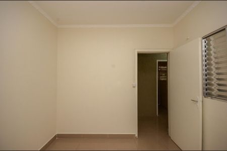 Casa para alugar com 265m², 5 quartos e 5 vagas Casa para alugar com 265m², 5 quartos e 5 vagasQuarto 3