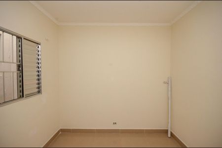 Casa para alugar com 265m², 5 quartos e 5 vagas Casa para alugar com 265m², 5 quartos e 5 vagasQuarto 3
