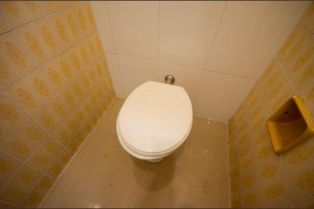 Casa para alugar com 265m², 5 quartos e 5 vagas Casa para alugar com 265m², 5 quartos e 5 vagasLavabo 2