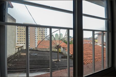 Casa para alugar com 265m², 5 quartos e 5 vagas Casa para alugar com 265m², 5 quartos e 5 vagasQuarto 2 - Janela
