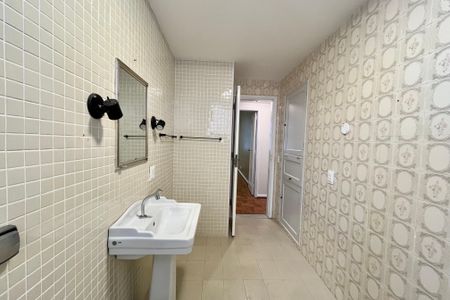 Apartamento para alugar com 150m², 3 quartos e 1 vagaBanheiro 2