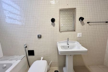 Apartamento para alugar com 150m², 3 quartos e 1 vagaBanheiro 2