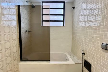 Apartamento para alugar com 150m², 3 quartos e 1 vagaBanheiro 2