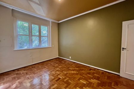 Apartamento para alugar com 150m², 3 quartos e 1 vagaQuarto 1