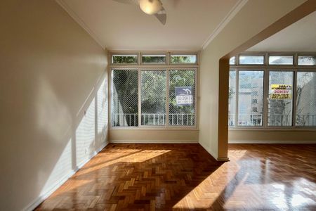 Apartamento para alugar com 150m², 3 quartos e 1 vagaSala 