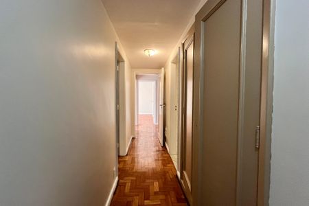 Apartamento para alugar com 150m², 3 quartos e 1 vagaCorredor 