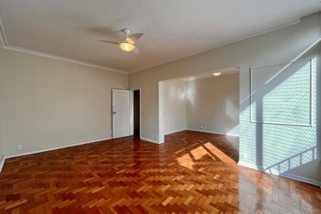 Apartamento para alugar com 150m², 3 quartos e 1 vagaSala 