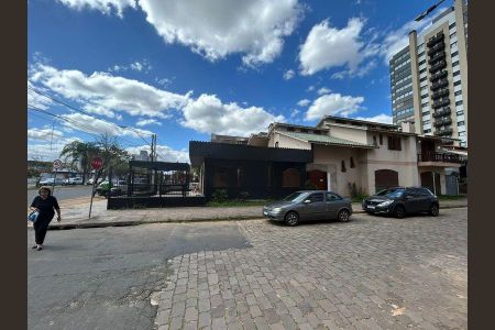 Casa de Condomínio para alugar com 3 quartos, 80m² em Jardim Itu, Porto Alegre