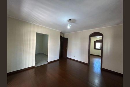 Sala de casa de condomínio para alugar com 3 quartos, 80m² em Jardim Itu, Porto Alegre