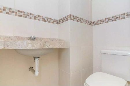 Lavabo  de apartamento para alugar com 1 quarto, 47m² em Cidade Baixa, Porto Alegre