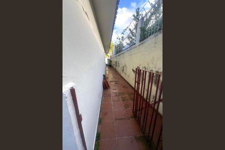 Casa à venda com 150m², 3 quartos e 3 vagasFoto 03