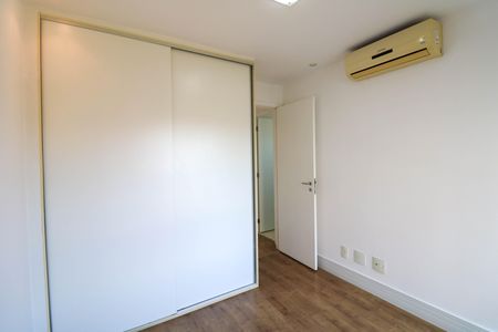 Apartamento à venda com 71m², 2 quartos e sem vaga Apartamento à venda com 71m², 2 quartos e sem vagaQuarto 2 Suíte