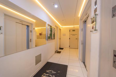 Apartamento à venda com 49m², 2 quartos e 1 vaga Apartamento à venda com 49m², 2 quartos e 1 vagaÁrea comum