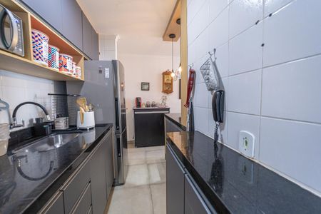 Cozinha de apartamento à venda com 2 quartos, 49m² em Subprefeitura de Ermelino Matarazzo, São Paulo