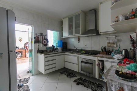 Casa à venda com 220m², 3 quartos e 2 vagasCozinha