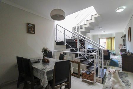 Casa à venda com 220m², 3 quartos e 2 vagasSala de Jantar