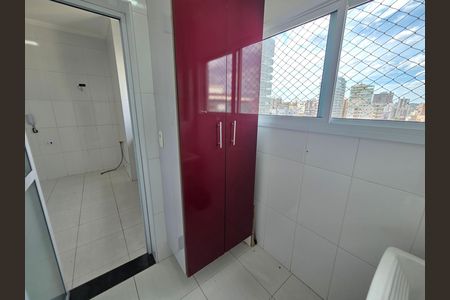 Apartamento para alugar com 103m², 2 quartos e 1 vagaÁrea de Serviço